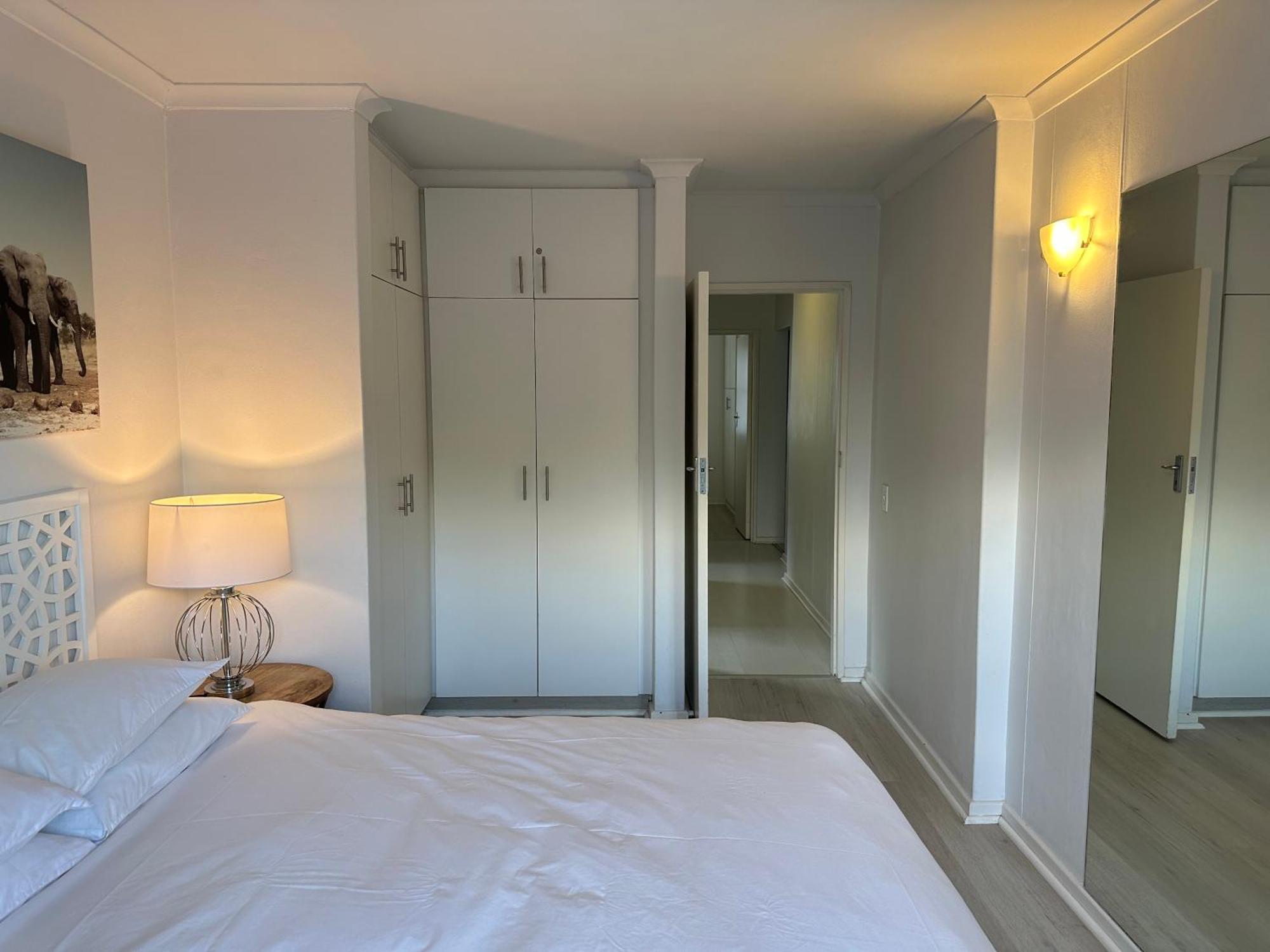 De Waterkant Piazza Apartments เคปทาวน์ ภายนอก รูปภาพ